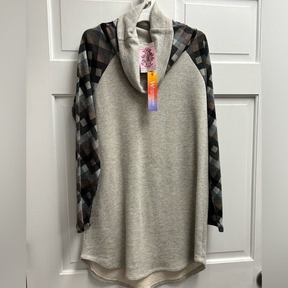 Donating 10/25 Wonderland by Orange Cowl Neck Sweater, Oversized Small, NWT - Picture 1 of 9